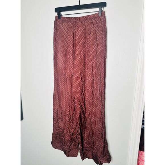 SPLENDID Purple Maroon Abstract Satin Lumi Wide Leg Pants Size Small - Picture 7 of 7